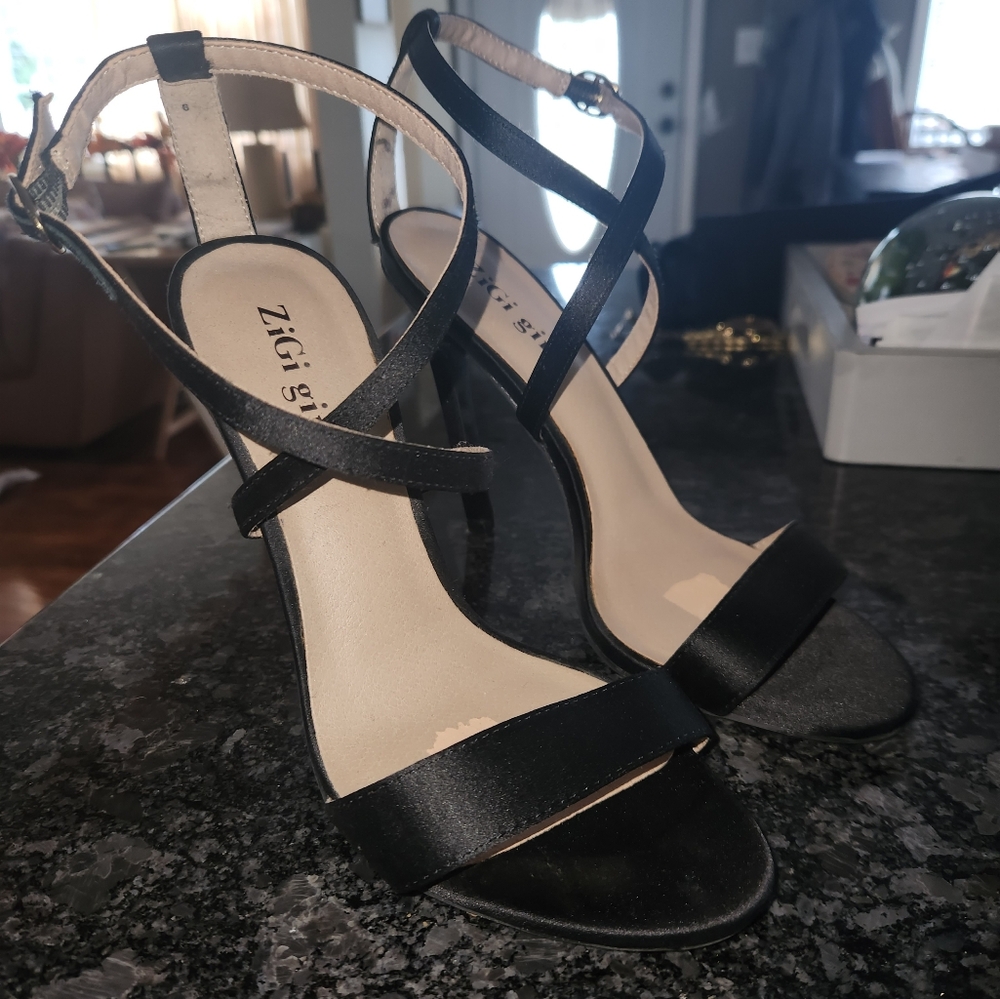 Black strappy stilletos
